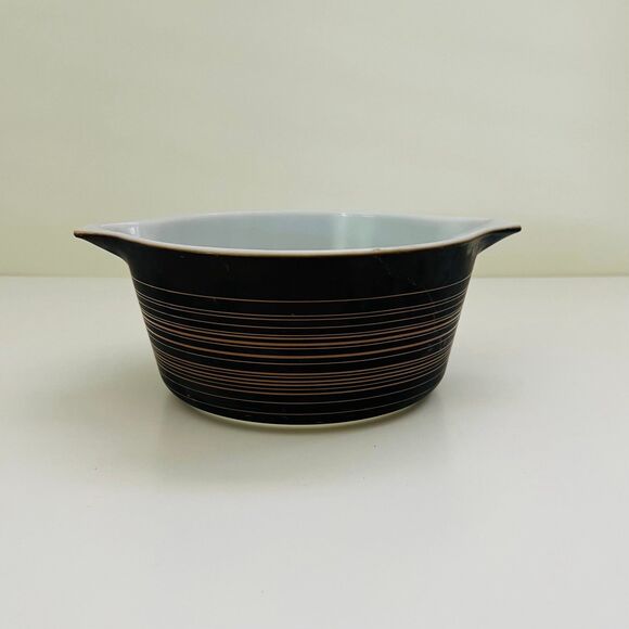Pyrex Other - PYREX Terra Striped Matte Brown White Center 474-B Casserole Dish 1 1/2 Qt